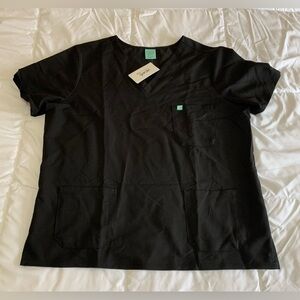 New Women’s Garde Malade Scrub Top Sz XXL